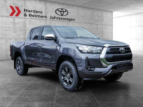 TOYOTA Hilux Double Cab 2.4 D-4D Comfort PDC NAVI