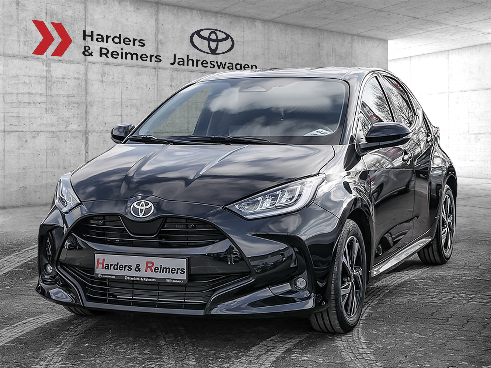 TOYOTA Yaris Hybrid Team D KLIMA PDC SHZ KAMERA ACC LED