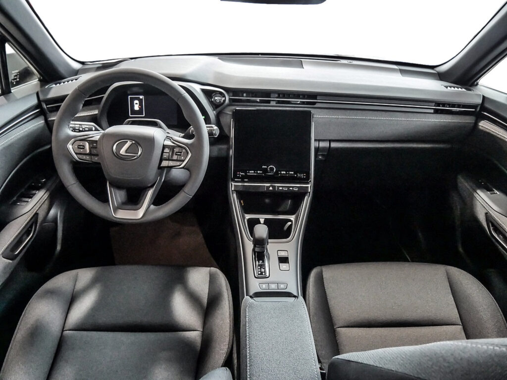 LEXUS LBX 1.5 Comfort PDC SHZ KAMERA NAVI ACC LED