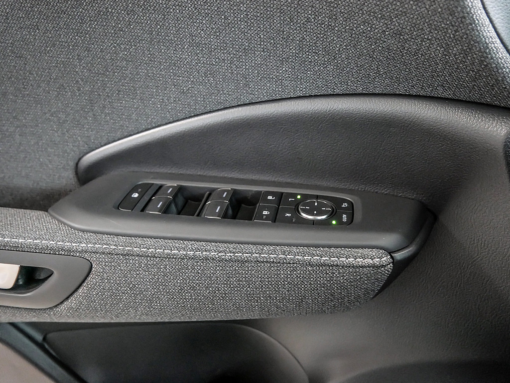 LEXUS LBX 1.5 Comfort PDC SHZ KAMERA NAVI ACC LED