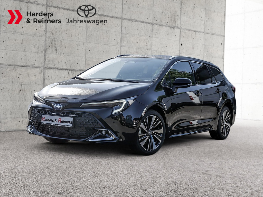 TOYOTA TS Sports 2,0 Teamplayer 25 SHZ KAMERA ACC LED