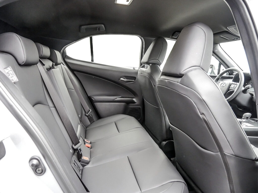 LEXUS UX 300h F-Sport SHZ LEDER KAMERA NAVI ACC LED