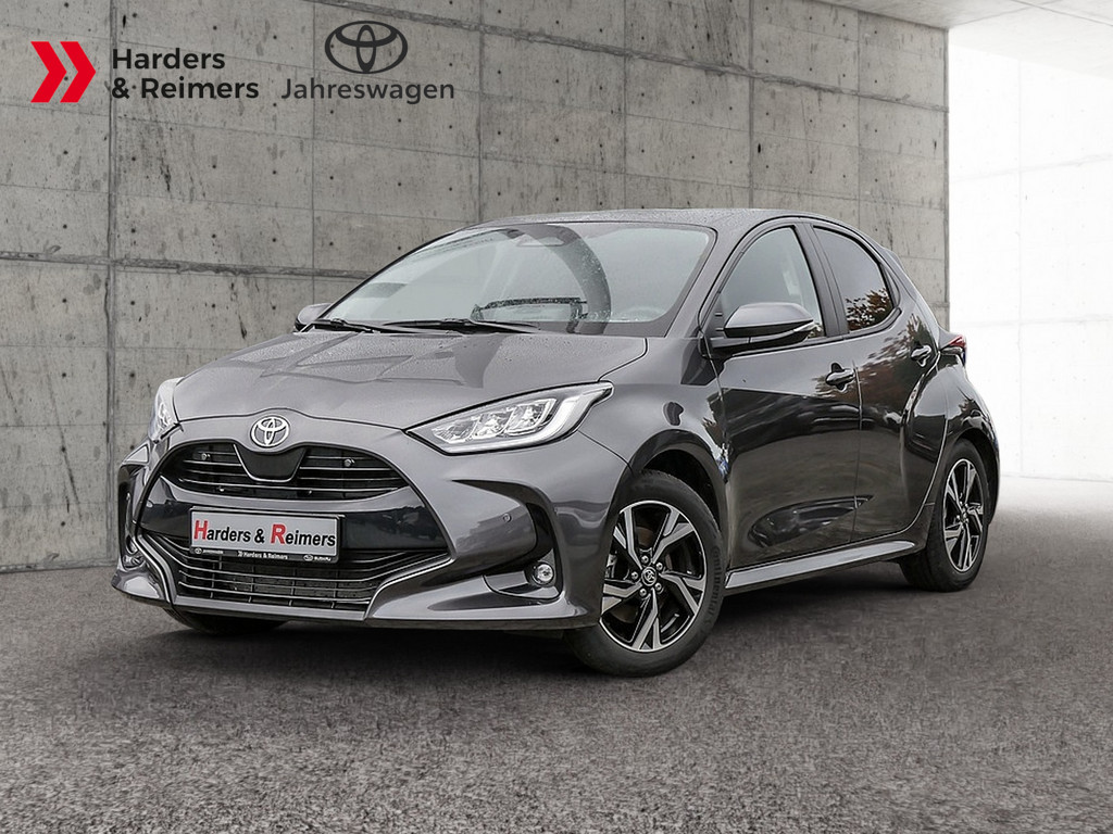 TOYOTA Yaris Hybrid Style Comfort PDC ACC LED KAMERA