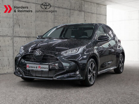 TOYOTA Yaris Hybrid 1.5 VVT-iE Teamplayer SHZ ACC LED