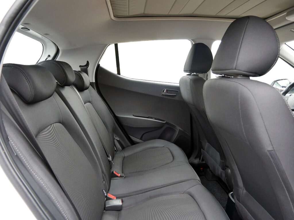 HYUNDAI i10 1.0 YES! SITZHEIZUNG FACELIFT