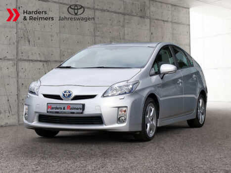 TOYOTA Prius Hybrid